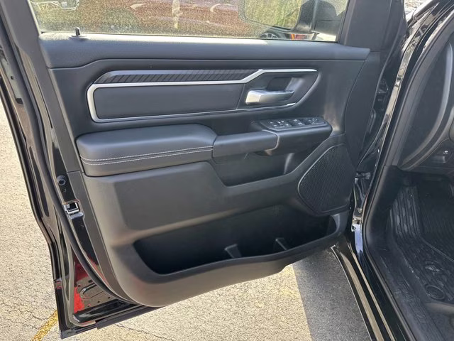 2026 Diamond Black Crystal Pearlcoat Ram 1500 Big Horn 4X4 Truck