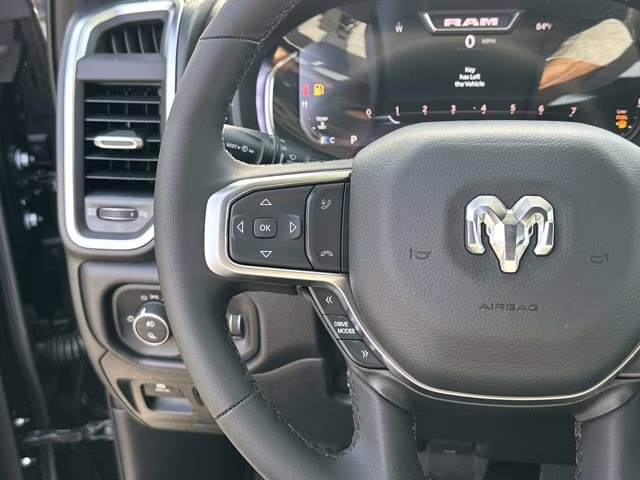 2026 Diamond Black Crystal Pearlcoat Ram 1500 Big Horn 4X4 Truck