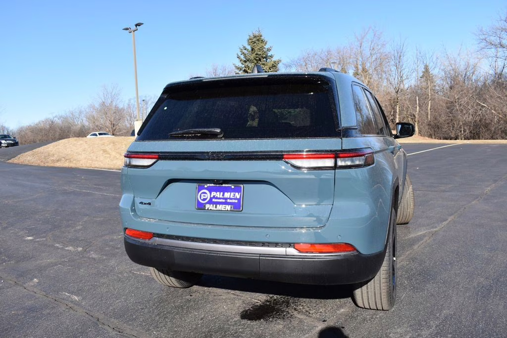 2026 Steel Blue Jeep Grand Cherokee Limited 4X4 SUV