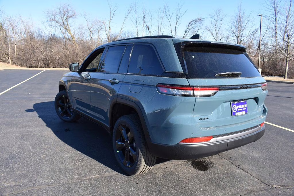 2026 Steel Blue Jeep Grand Cherokee Limited 4X4 SUV