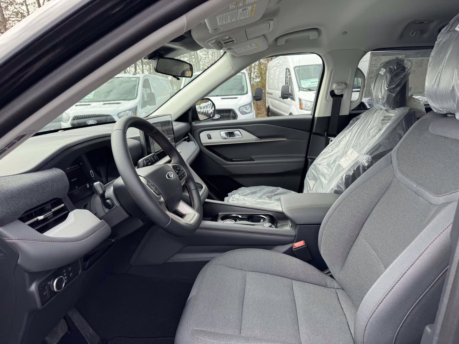 2026 Agate Black Metallic Ford Explorer Active w/200A Pkg 4WD 4X4 SUV