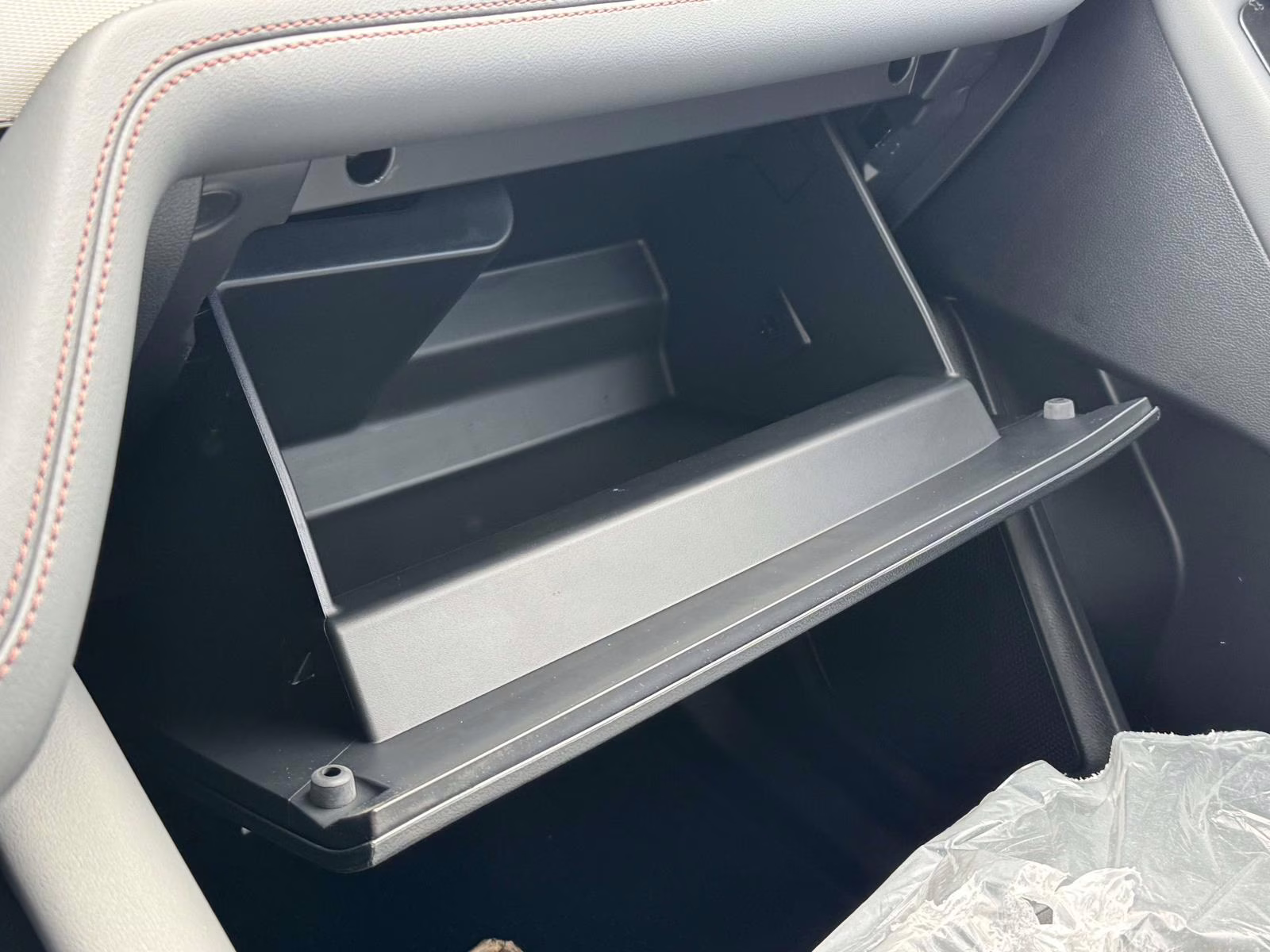 2026 Agate Black Metallic Ford Explorer Active w/200A Pkg 4WD 4X4 SUV