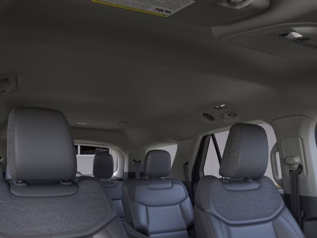 2026 Star White Metallic Tri-Coat Ford Explorer Active RWD SUV