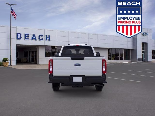 2026 Oxford White Ford Super Duty F-250 SRW XL 4X4 Truck