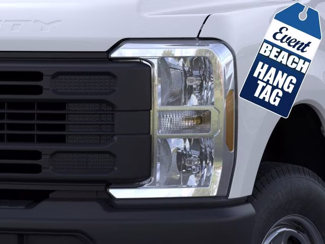 2026 Oxford White Ford Super Duty F-250 SRW XL 4X4 Truck