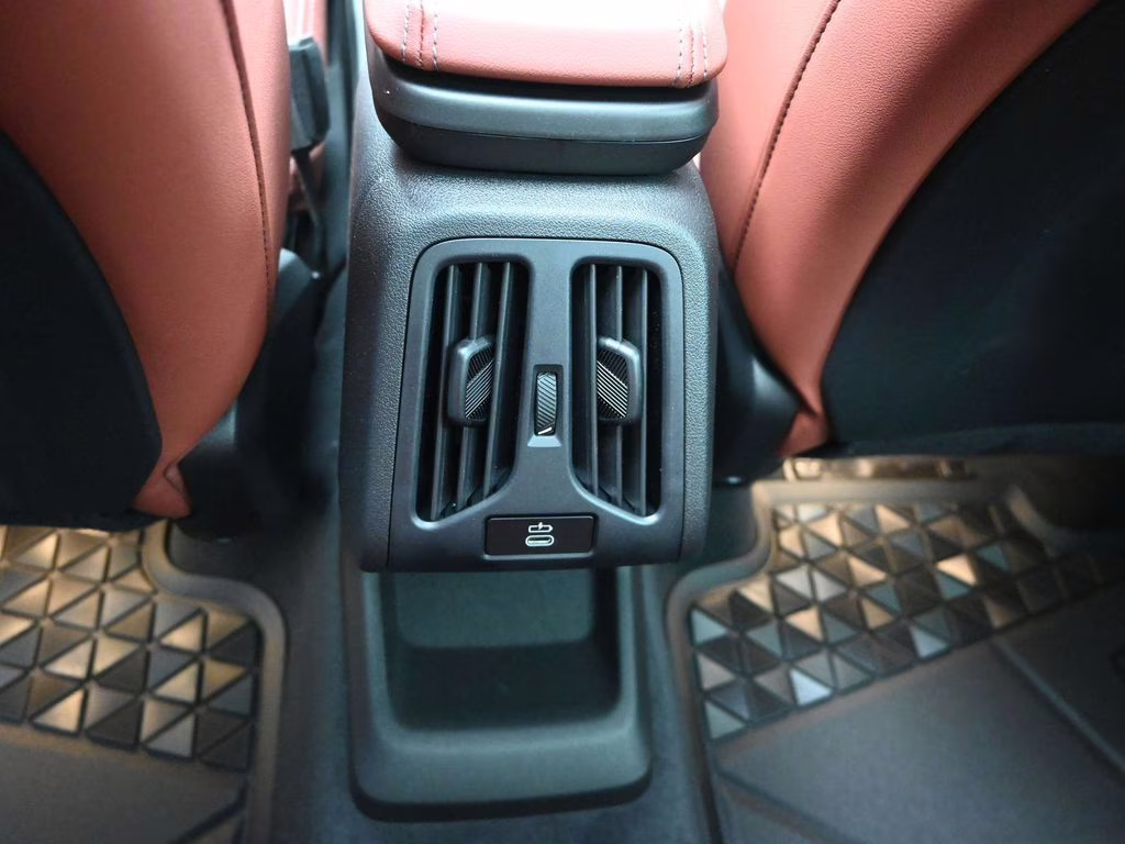 2026 Black Sapphire Metallic BMW X1 xDrive28i AWD SUV