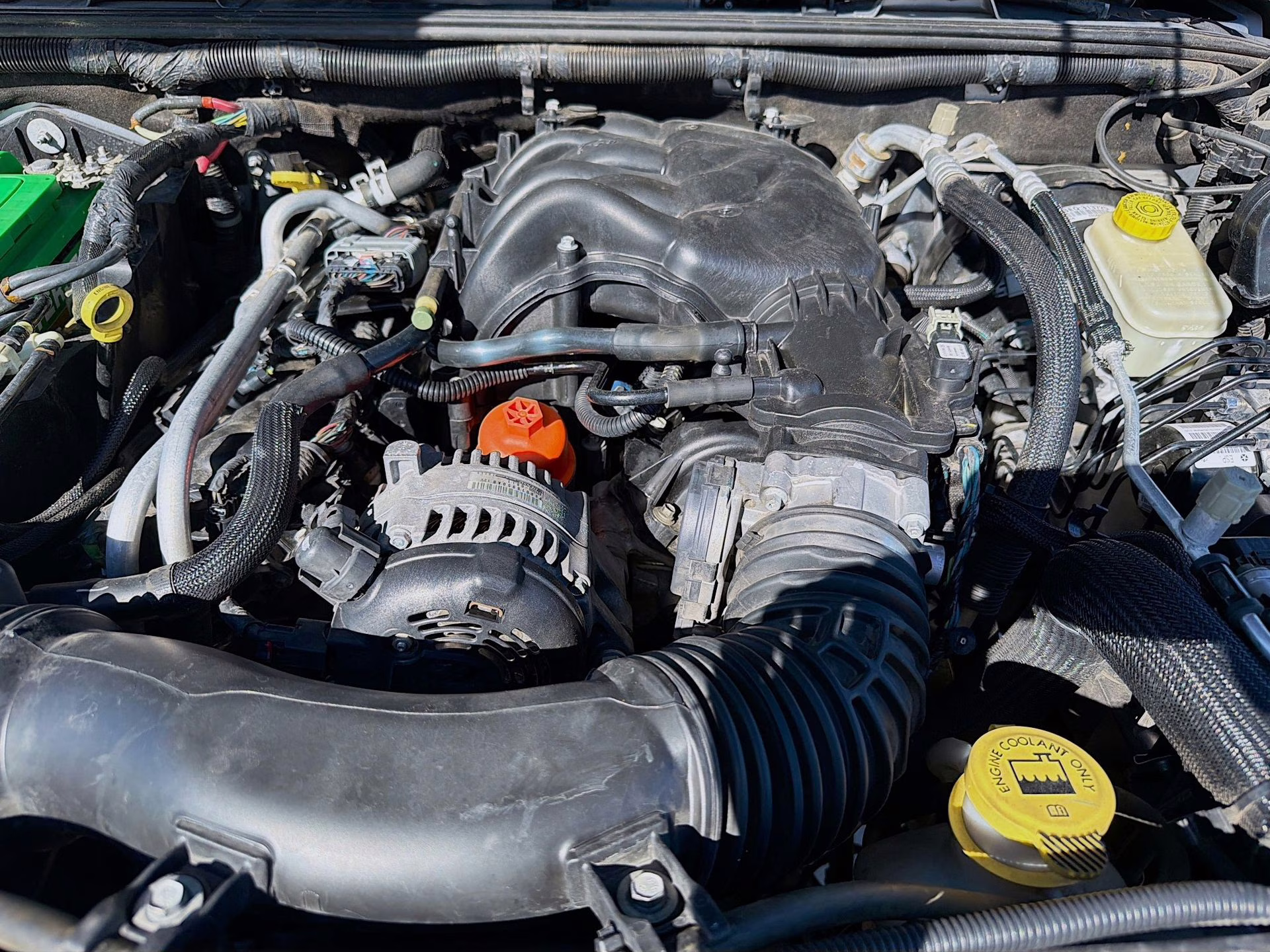 2015 Billet Silver Metallic Clearcoat Jeep Wrangler Unlimited Rubicon 4X4 SUV