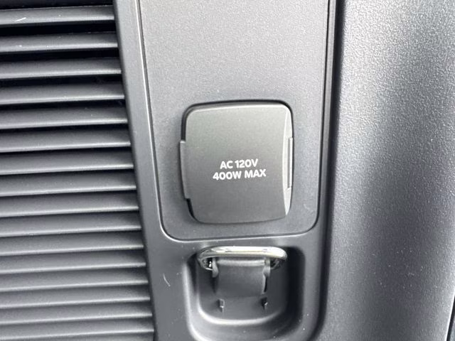 2026 Silver Metallic Ford Expedition Max Active RWD SUV