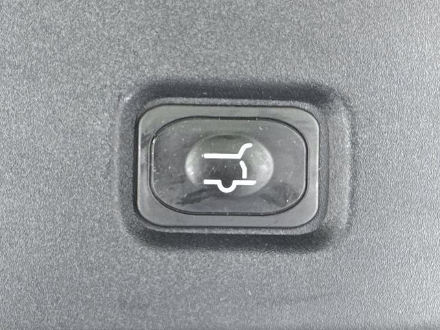 2026 Silver Metallic Ford Expedition Max Active RWD SUV