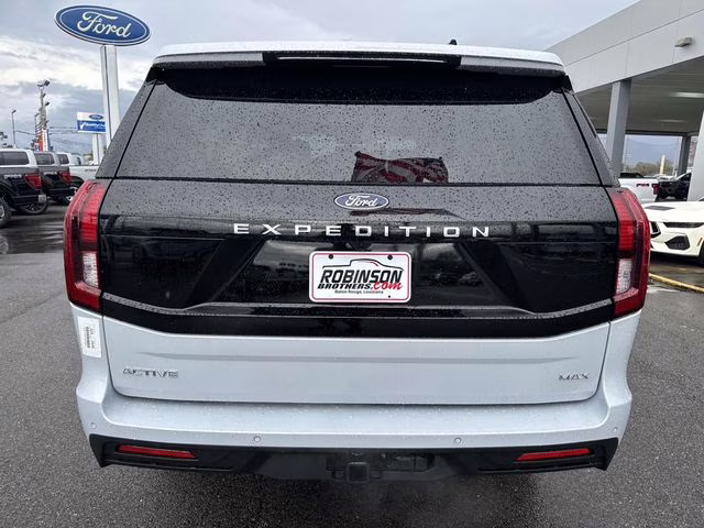 2026 Silver Metallic Ford Expedition Max Active RWD SUV