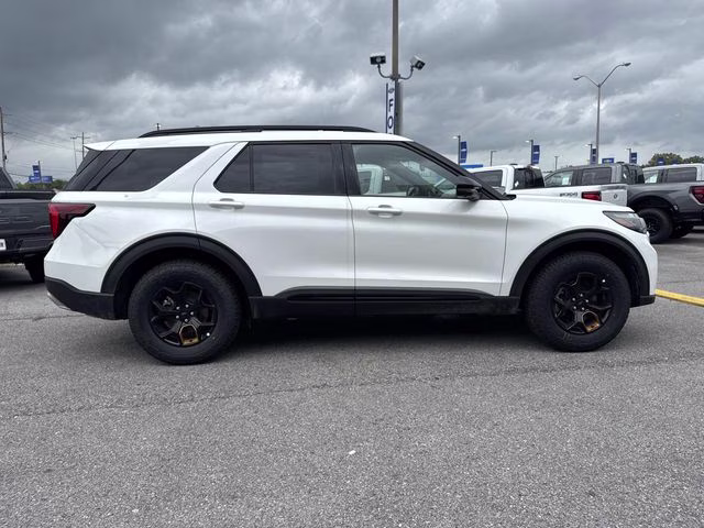 2026 White Metallic Ford Explorer Tremor 4X4 SUV