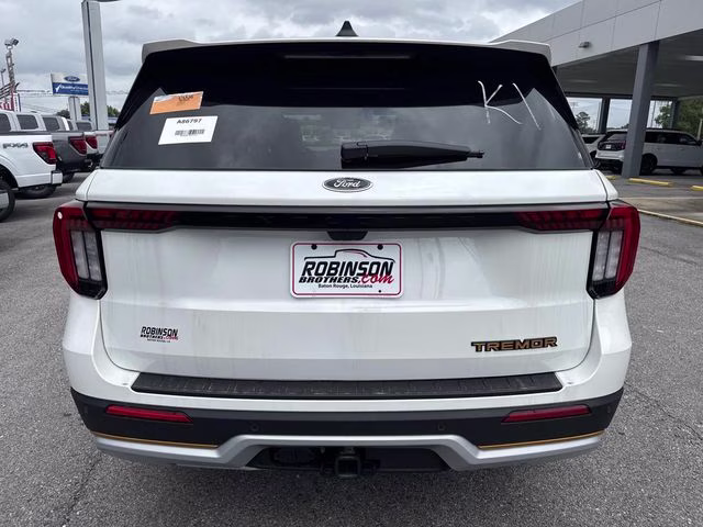 2026 White Metallic Ford Explorer Tremor 4X4 SUV