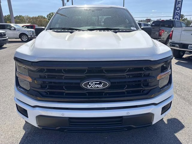 2026 Oxford White Ford F-150 XLT RWD Truck