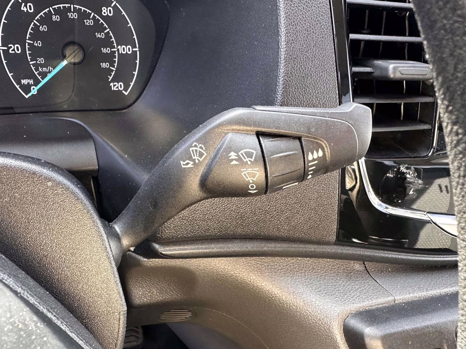 2023 Ingot Silver Ford Transit Passenger Wagon T-350 148 Med Roof XLT RWD RWD Van