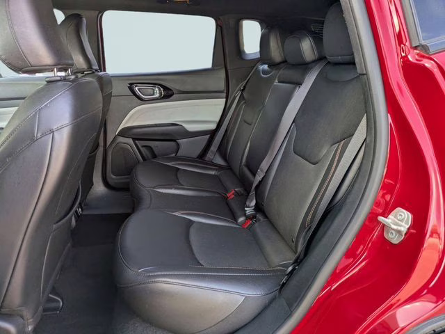 2023 Redline Pearlcoat Jeep Compass Limited 4X4 SUV