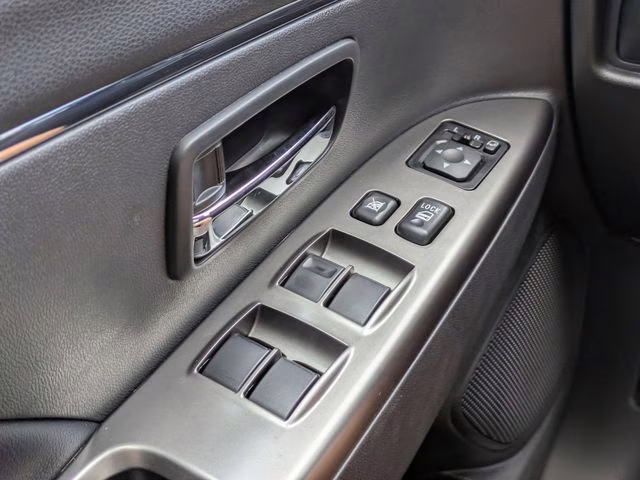 2026 Labrador Black Pearl Mitsubishi Outlander Sport 2.0 SE 4X4 SUV