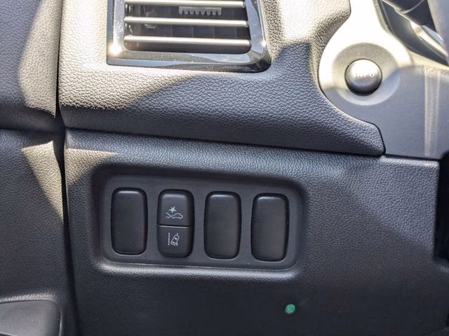 2026 Mercury Gray Metallic Mitsubishi Outlander Sport 2.0 SE 4X4 SUV