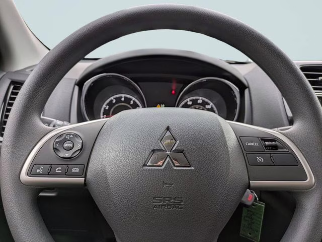 2026 Red Diamond Mitsubishi Outlander Sport 2.0 ES 4X4 SUV