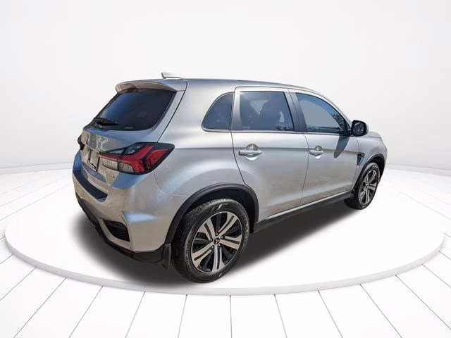2026 Alloy Silver Metallic Mitsubishi Outlander Sport 2.0 SE 4X4 SUV