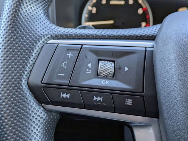 2026 Labrador Black Pearl Mitsubishi Outlander ES FWD SUV