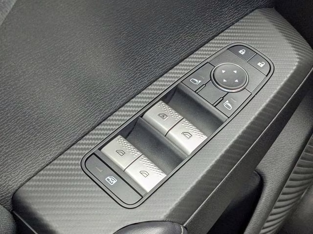 2026 Labrador Black Pearl Mitsubishi Outlander ES FWD SUV