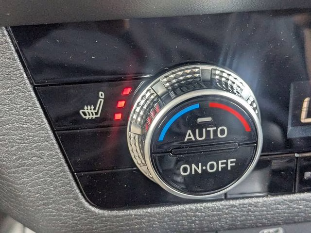 2026 Moonstone Gray Metallic Mitsubishi Outlander SE FWD SUV