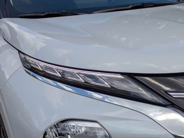 2026 White Diamond Mitsubishi Outlander SE FWD SUV