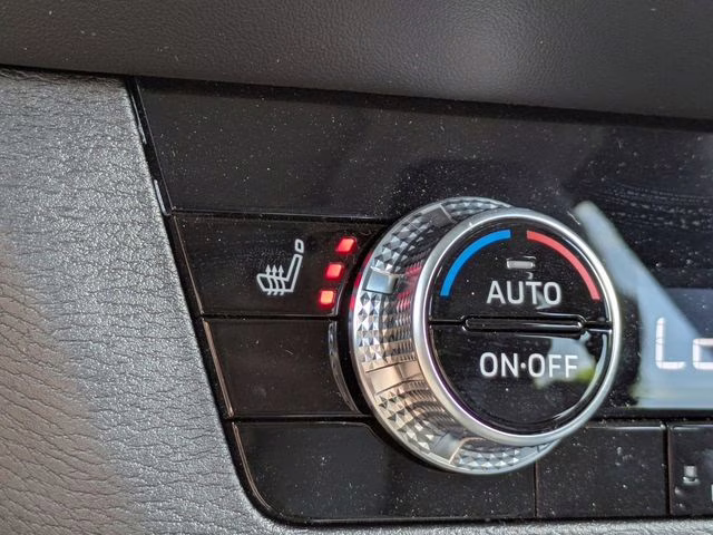 2026 White Diamond Mitsubishi Outlander SE FWD SUV