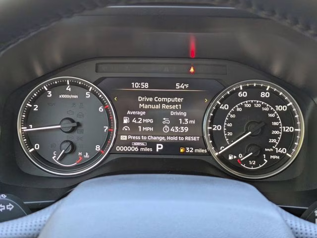 2026 White Diamond Mitsubishi Outlander SE FWD SUV