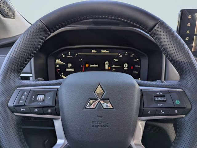 2026 Cosmic Blue Metallic Mitsubishi Outlander SE FWD SUV