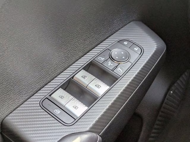 2026 Moonstone Gray Metallic Mitsubishi Outlander SE FWD SUV