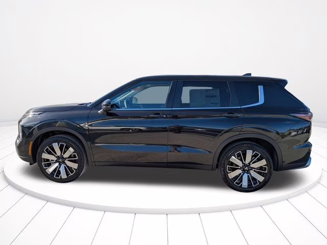 2026 Black Diamond Mitsubishi Outlander SE FWD SUV