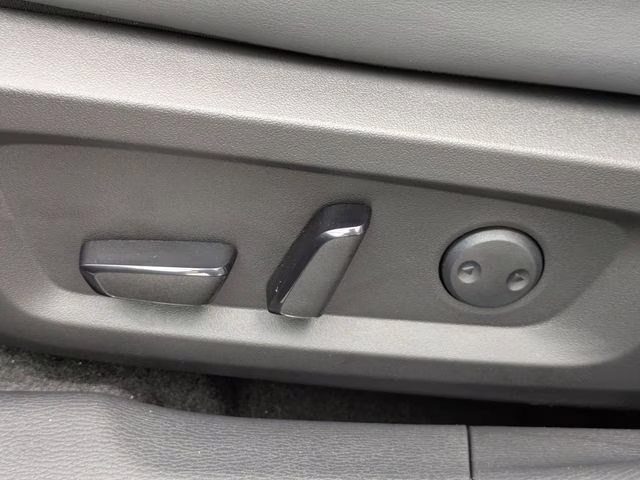 2026 Graphite Gray Mitsubishi Outlander SE FWD SUV