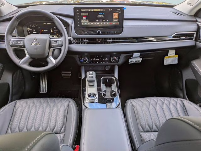 2026 Black Diamond Mitsubishi Outlander SEL FWD SUV
