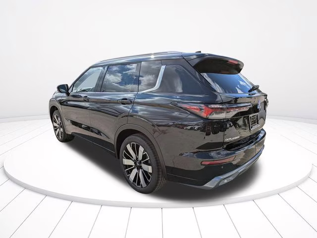 2026 Black Diamond Mitsubishi Outlander SEL FWD SUV
