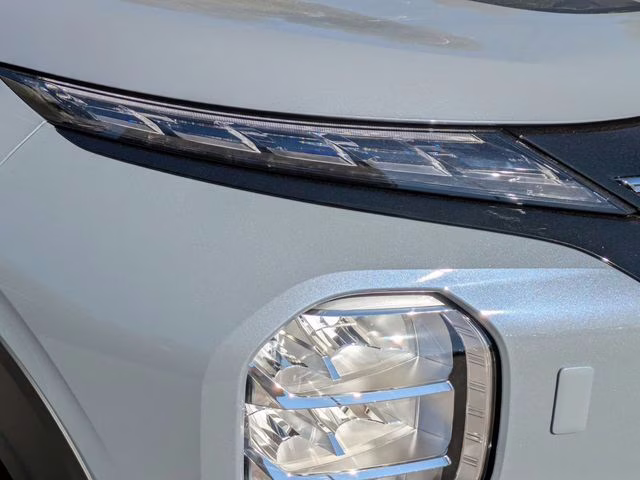 2026 Moonstone Gray/Black Roof Mitsubishi Outlander Trail Edition AWD SUV