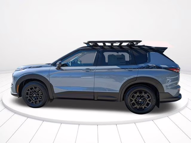 2026 Moonstone Gray/Black Roof Mitsubishi Outlander Trail Edition AWD SUV