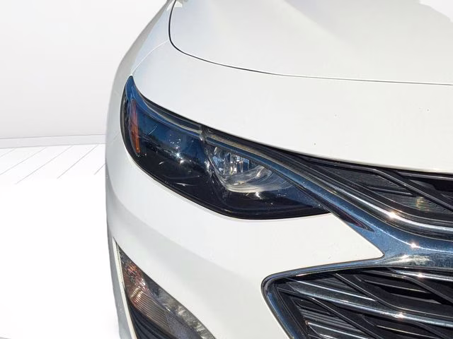 2023 Summit White Chevrolet Malibu LT FWD Sedan