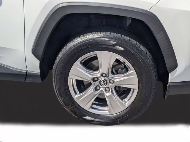 2023 Ice Cap Toyota RAV4 XLE FWD SUV