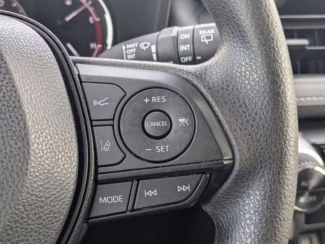 2023 Ice Cap Toyota RAV4 XLE FWD SUV