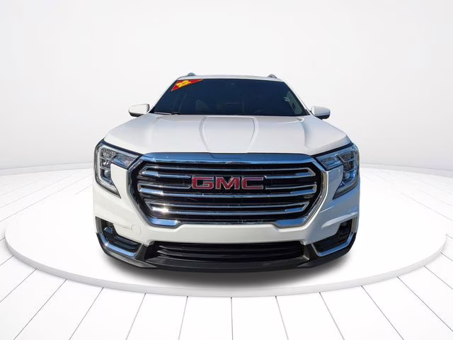 2022 Summit White GMC Terrain SLT FWD SUV