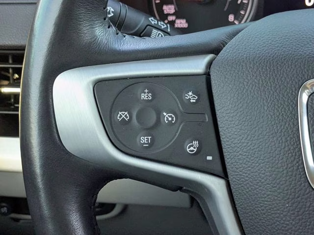 2022 Summit White GMC Terrain SLT FWD SUV