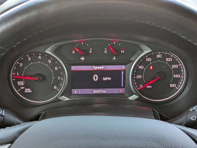 2022 Summit White GMC Terrain SLT FWD SUV