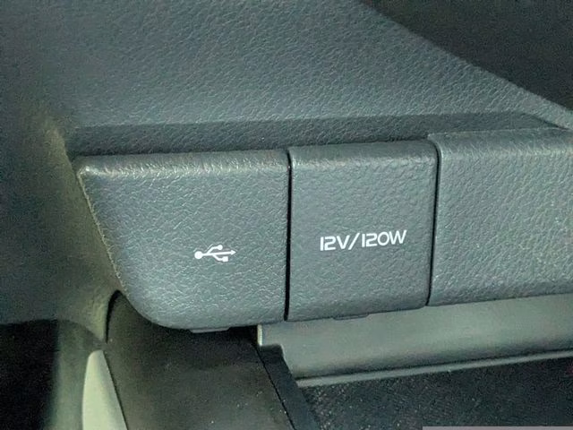 2022 Celestial Silver Metallic Toyota Camry LE AWD Sedan