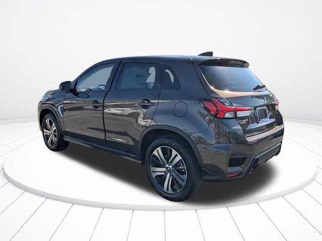 2026 Oak Brown Metallic Mitsubishi Outlander Sport 2.0 SE 4X4 SUV