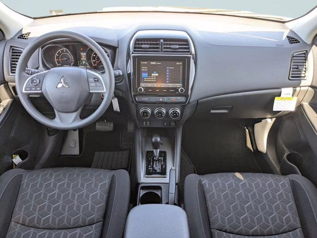 2026 Labrador Black Pearl Mitsubishi Outlander Sport 2.0 ES 4X4 SUV