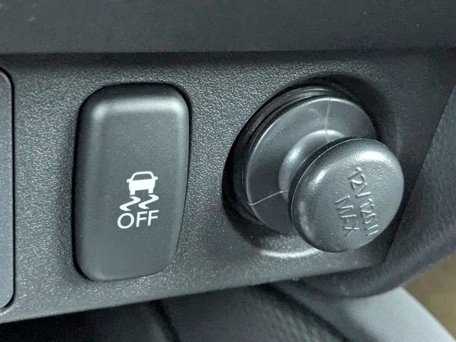 2026 Labrador Black Pearl Mitsubishi Outlander Sport 2.0 ES 4X4 SUV