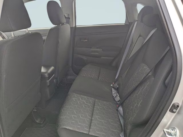 2026 Alloy Silver Metallic Mitsubishi Outlander Sport 2.0 ES 4X4 SUV