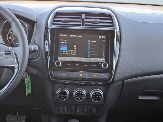 2026 Labrador Black Pearl Mitsubishi Outlander Sport 2.0 LE 4X4 SUV