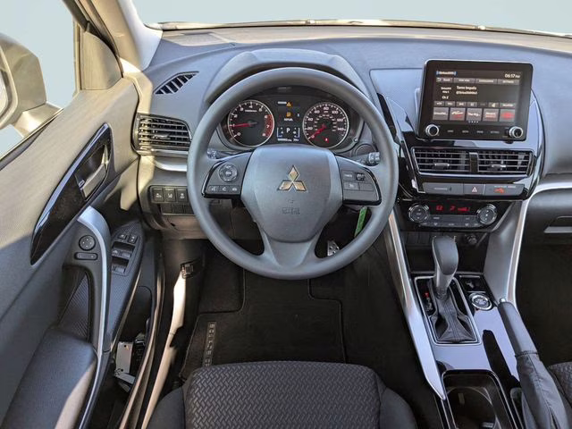 2026 Alloy Silver Metallic Mitsubishi Eclipse Cross ES 4X4 SUV